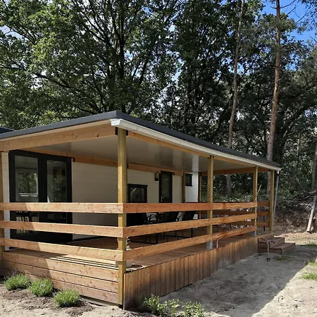 Casa vacanze Gezellig Aan De Bosrand In *