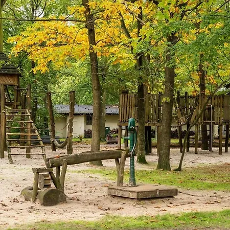 Casa vacanze Gezellig Aan De Bosrand In Rijen